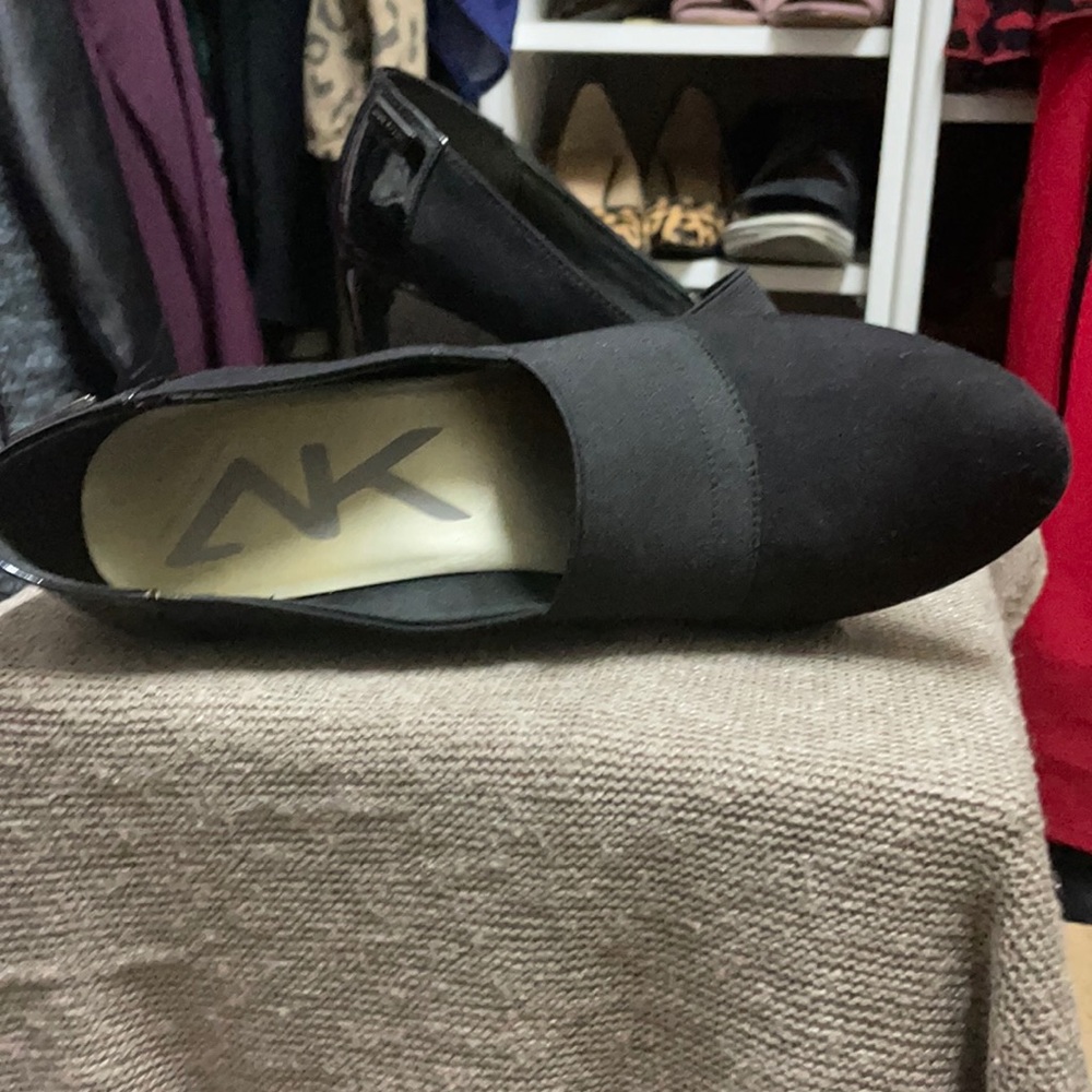 Anne Klein sport wedges black